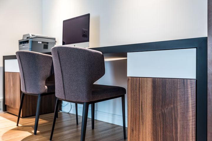 Double desk in wood and black